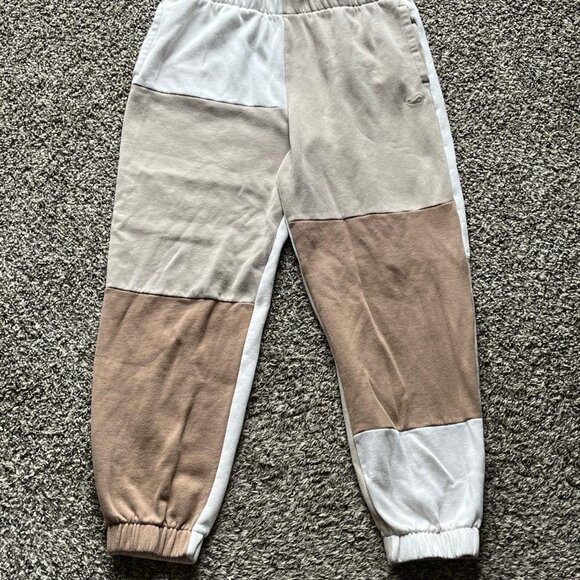 Hollister Other - Hollister Sweatpants Womens Large Tan And White Patchwork Cotton Blend Jumpers